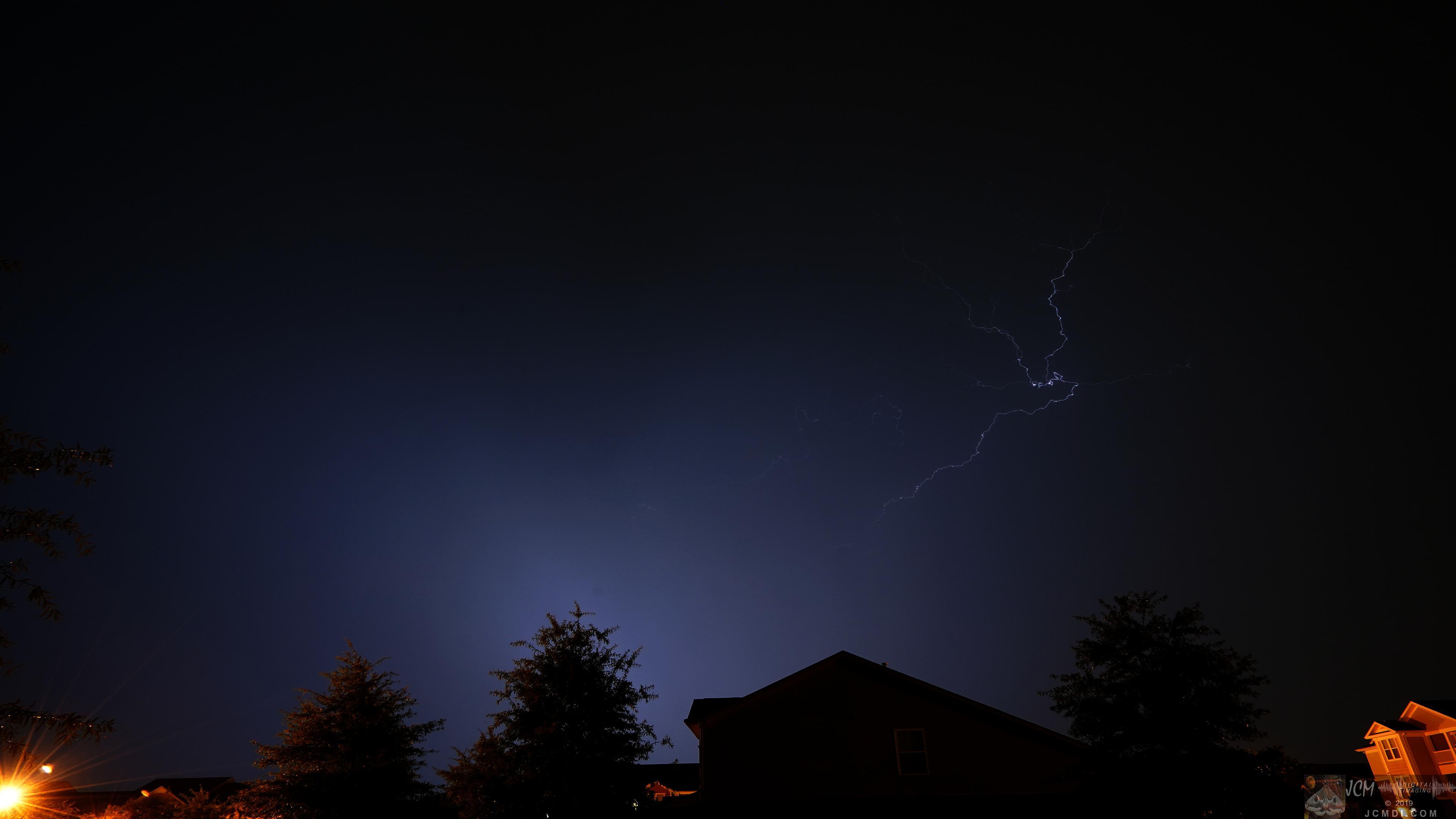 Severe thunderstorm lightning bolt lights up the sky in Tennessee